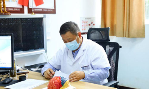 为什么癫痫病人不能长时间看电视?
